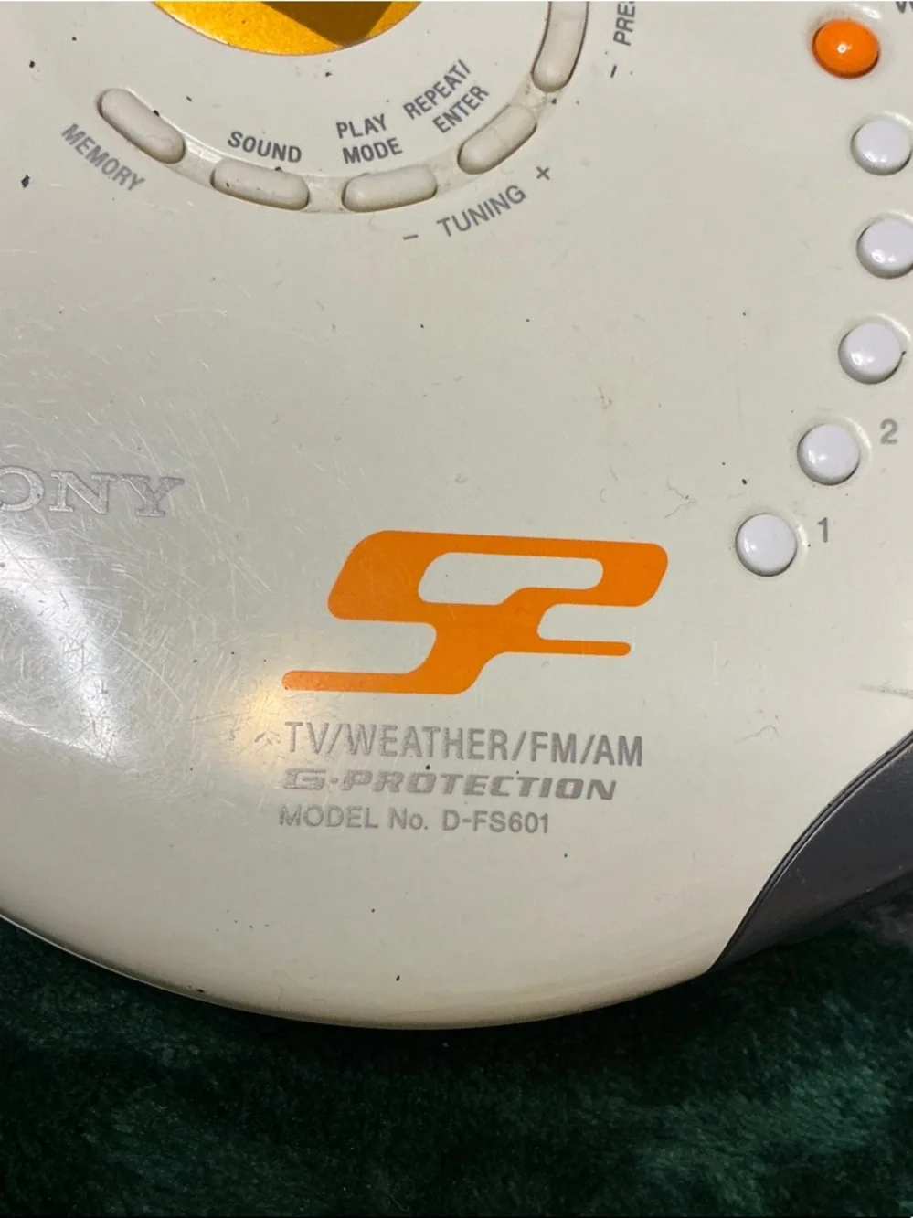 Sony S2 Sports Walkman Portable CD Player Weather/AM/FM Radio
